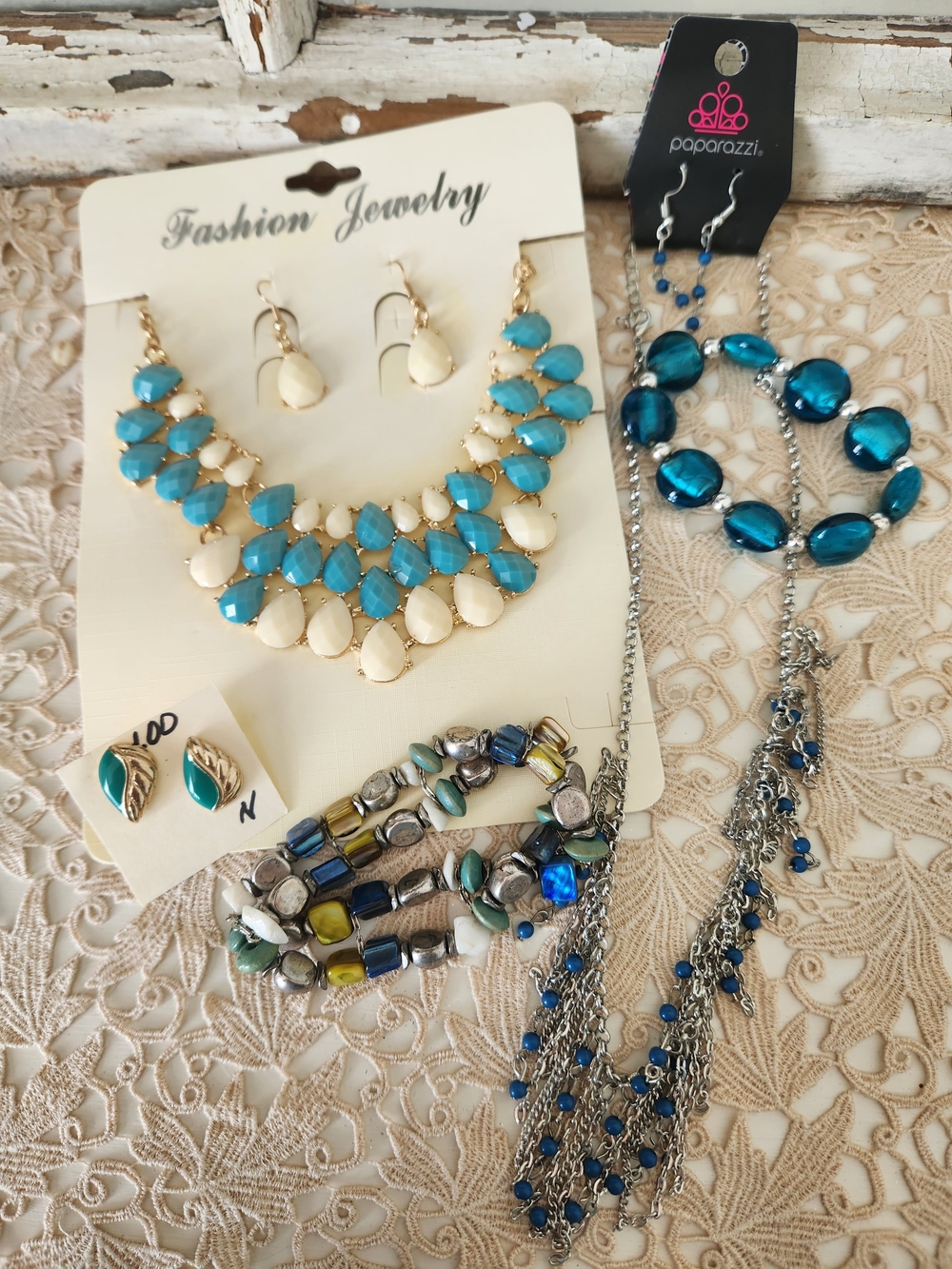 Paparazzi Blue Teardrop Necklace & Earring Set - Turquoise & Cream & Other Jems
